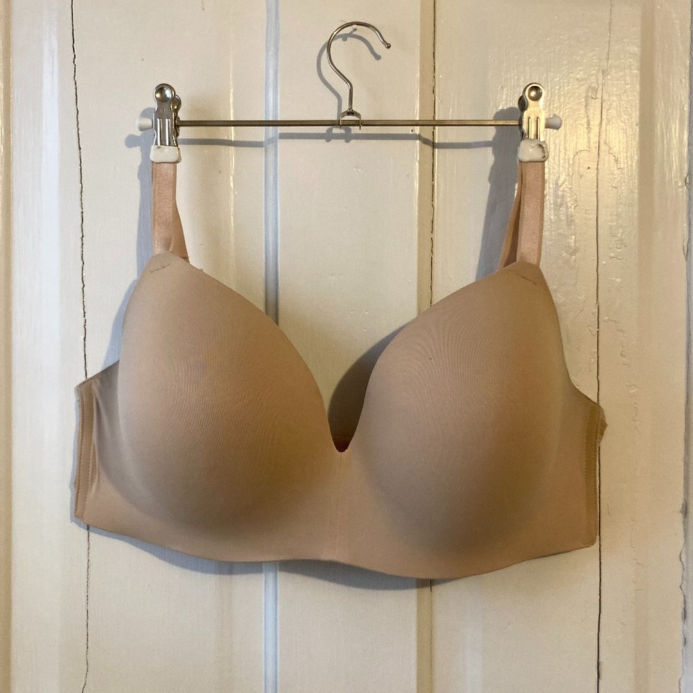 Auden Bliss Lightly Lined Wirefree Bra 38DDD Soft Beige